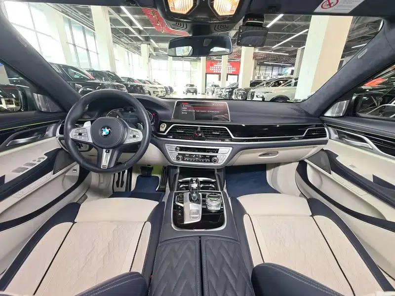 2021 BMW 7 Series 740Li xDrive Executive M Sport Package — миниатюра 24