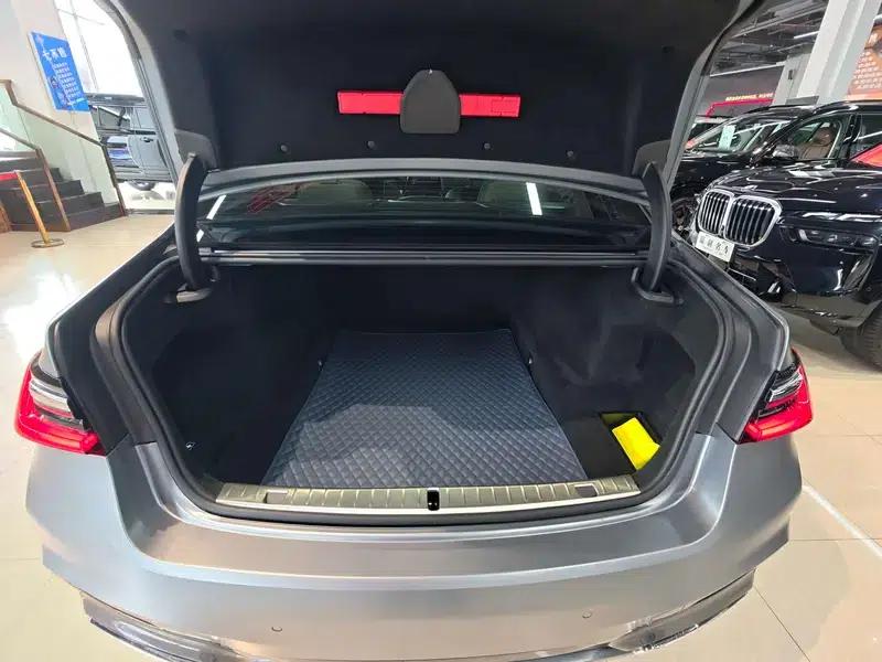2021 BMW 7 Series 740Li xDrive Executive M Sport Package — миниатюра 35