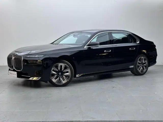 2023 BMW 7 Series 740Li Luxury Package