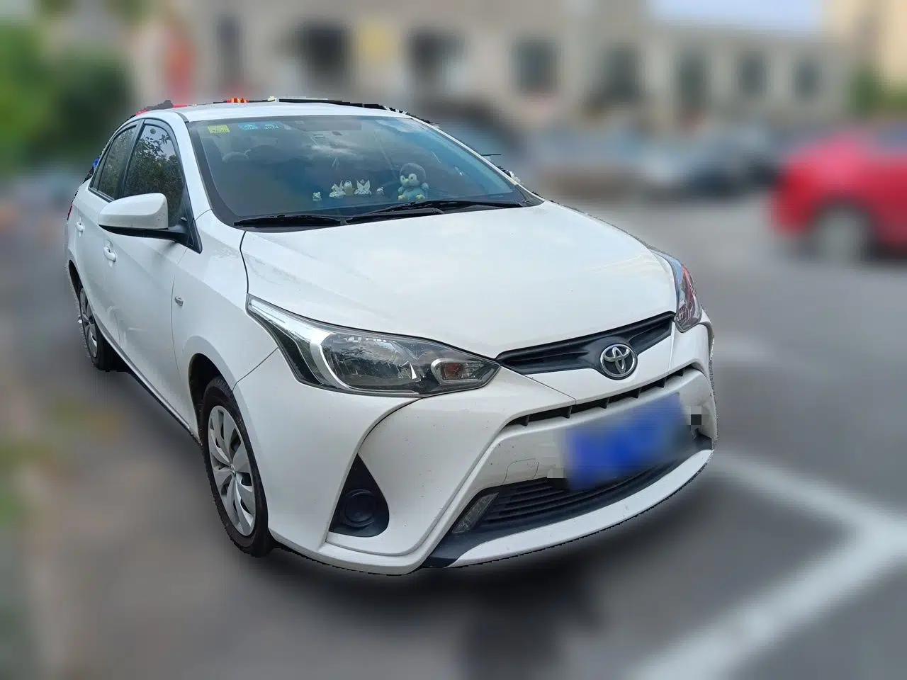 Toyota YARiS L Zhi Xiang 2017 1.5E CVT Dynamic Edition — миниатюра 3