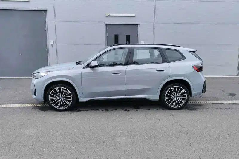 BMW X1 2025 sDrive25Li M Sport Package — миниатюра 3