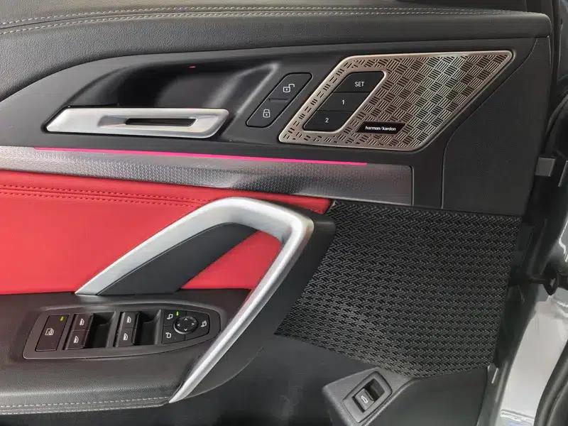 2023 BMW X1 sDrive25Li X Design Package — миниатюра 6