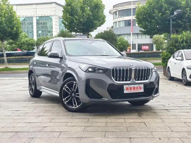 2023 BMW X1 xDrive25Li M Sport Package — миниатюра 3