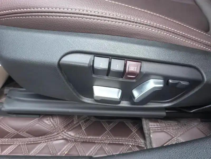 BMW X1 2022 sDrive20Li Premium — миниатюра 14