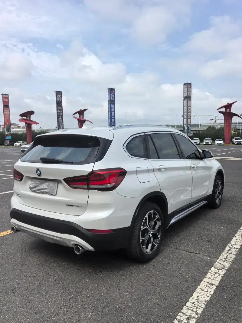 BMW X1 2022 sDrive20Li Premium — миниатюра 6