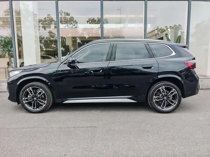 BMW X1 2025 sDrive25Li M Sport Package — миниатюра 3