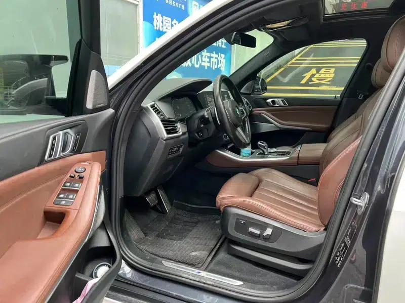 BMW X5 (Imported) 2020 xDrive40i M Sport Package — миниатюра 8