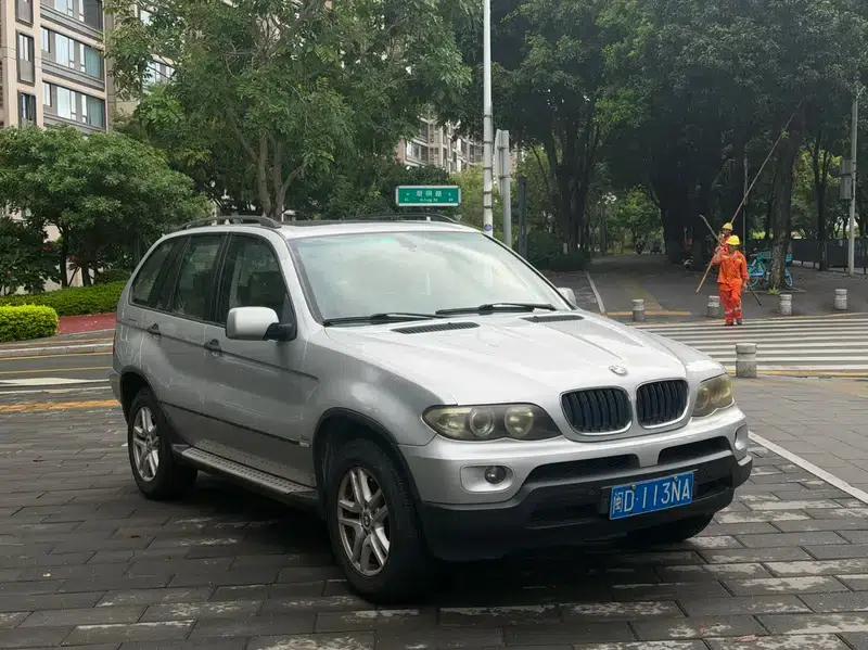 BMW X5 (Imported) 2006 Model 3.0i — миниатюра 3