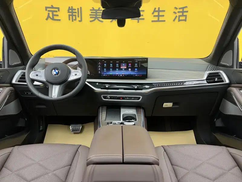 BMW X5 2024 xDrive 40Li Luxury Black Flame Limited Edition — миниатюра 27