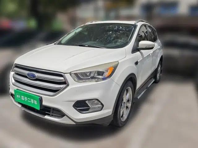 Ford Kuga 2017 EcoBoost 180 Two-Wheel-Drive Platinum Edition