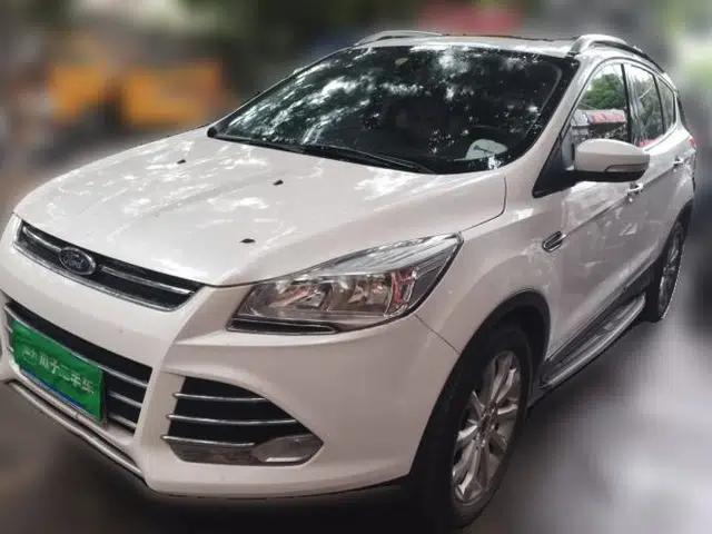 Ford Kuga 2015 2.0L GTDi Four-Wheel Drive Elite Model
