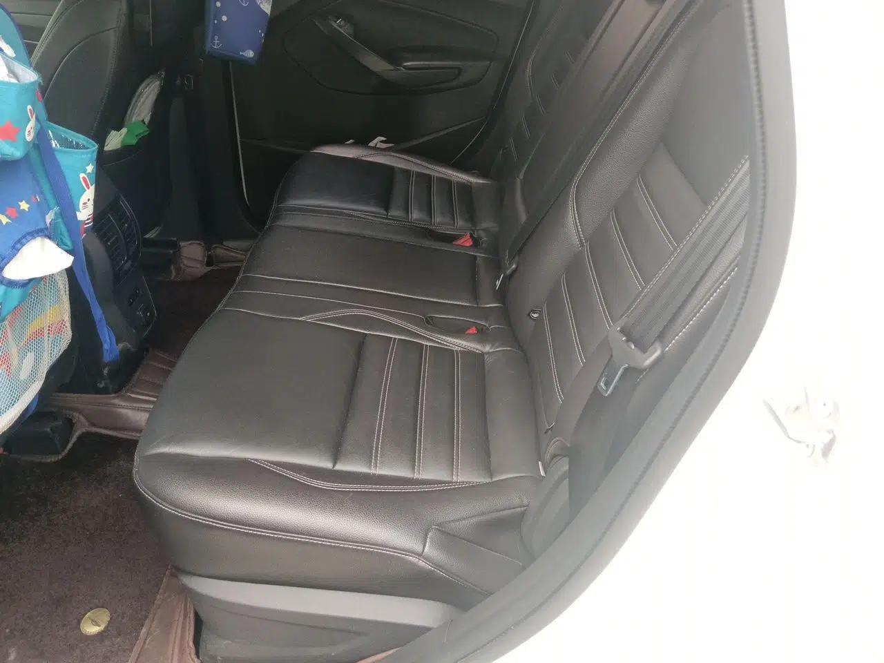 Ford Kuga 2018 EcoBoost 245 Four-Wheel Drive Luxury Wing Model — миниатюра 17