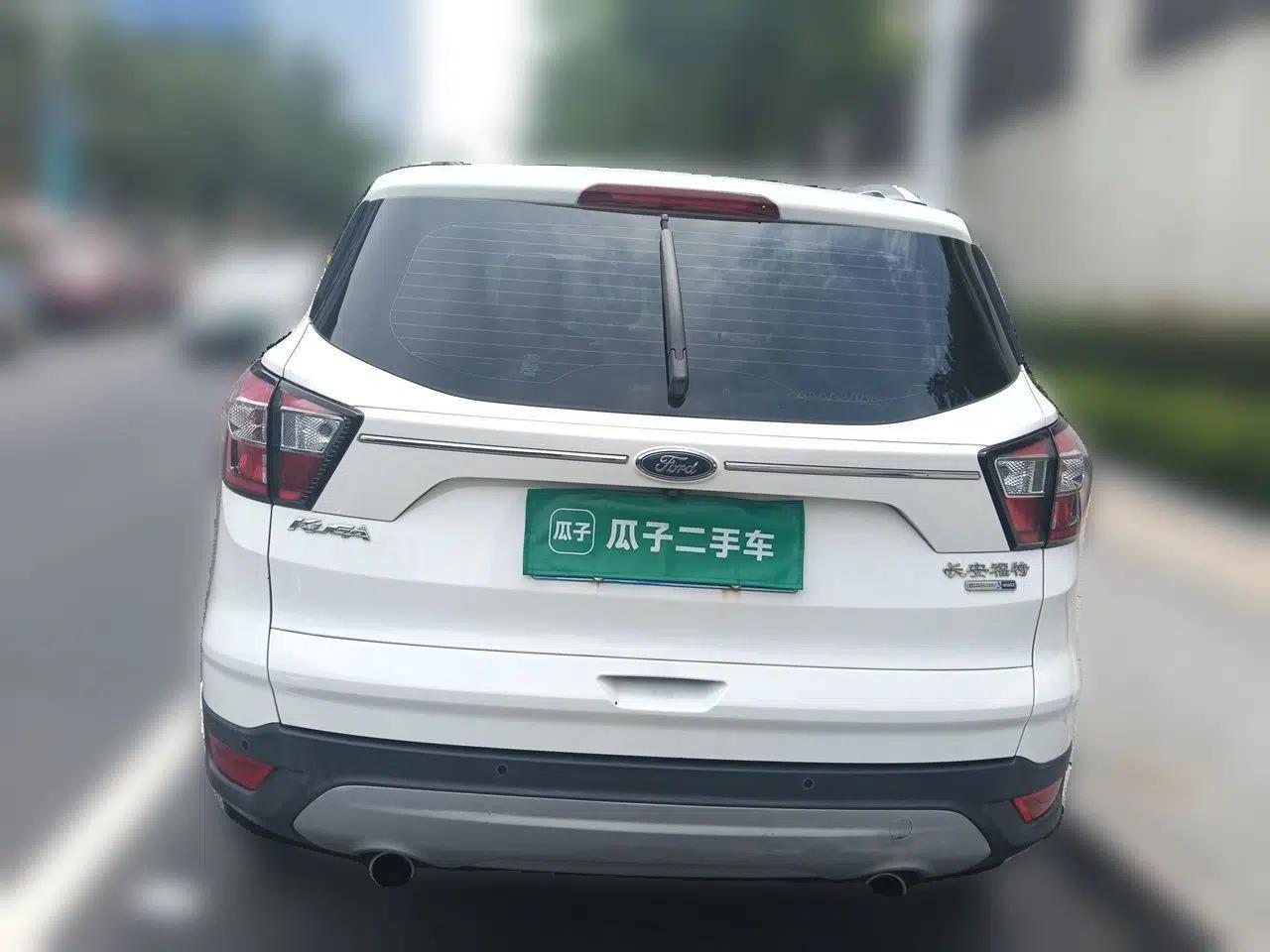 Ford Kuga 2018 EcoBoost 245 Four-Wheel Drive Luxury Wing Model — миниатюра 5