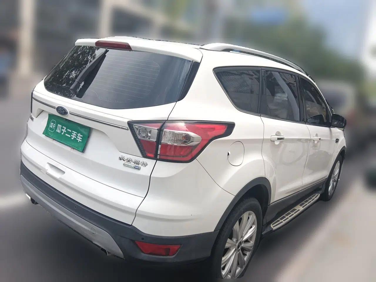 Ford Kuga 2018 EcoBoost 245 Four-Wheel Drive Luxury Wing Model — миниатюра 6