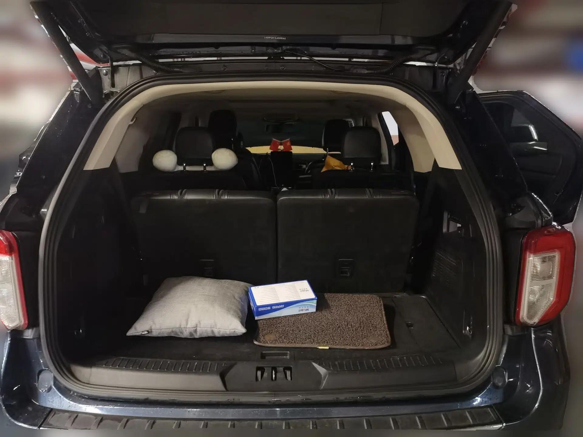 Ford Explorer 2020 EcoBoost 285 4x4 Titanium Edition 6 Seats — миниатюра 19