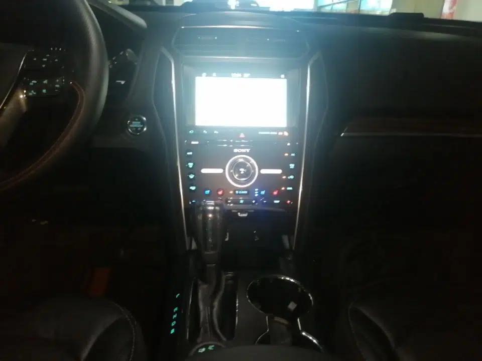 Ford Explorer 2018 2.3T Elite Edition — миниатюра 15