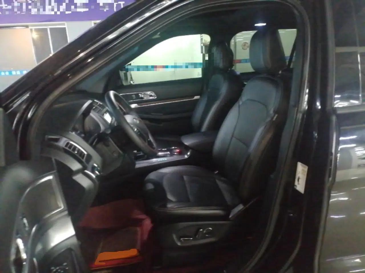 Ford Explorer 2018 2.3T Elite Edition — миниатюра 17