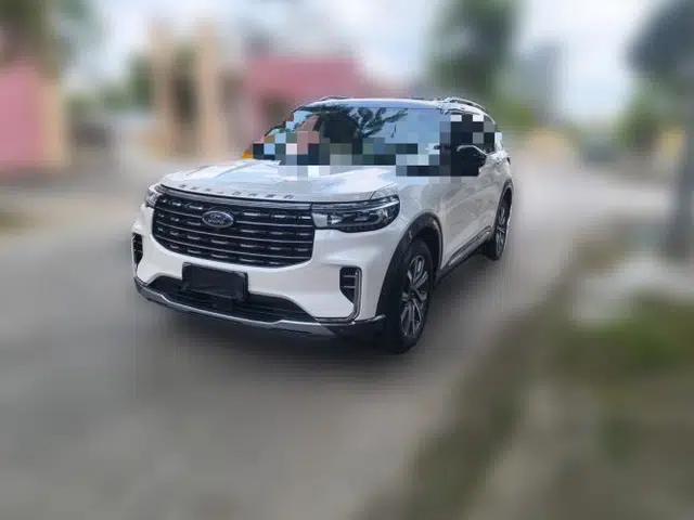 Ford Explorer 2023 EcoBoost 285 Four-Wheel Drive Titanium Edition 7-Seater