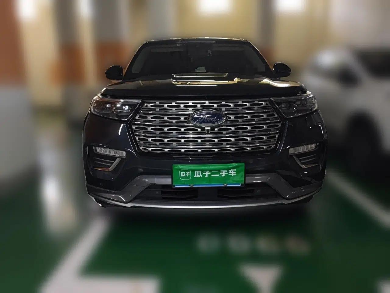 Ford Explorer 2020 EcoBoost 285 4x4 Titanium Edition 7-Seater — миниатюра 2