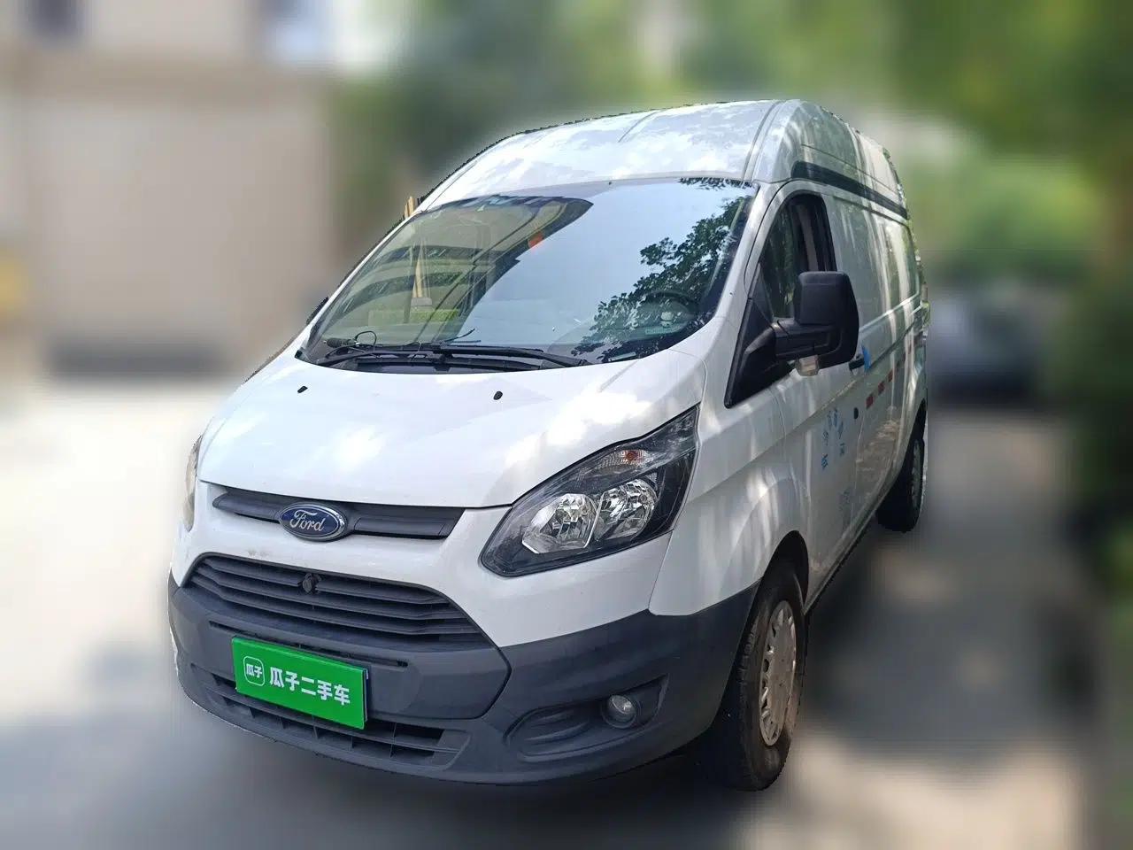 Ford Transit 2017 2.0T Diesel Van Mid-Chassis Mid-Roof China V Standard — миниатюра 1