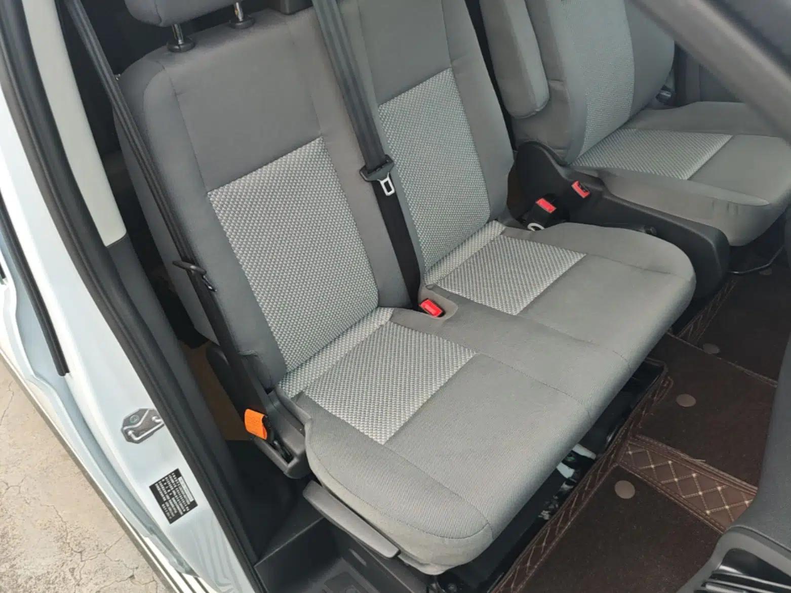 Ford Transit 2019 2.0T Gasoline Automatic Multi-Function Commercial Vehicle Mid-Roof 6-Seater China VI Standard — миниатюра 19