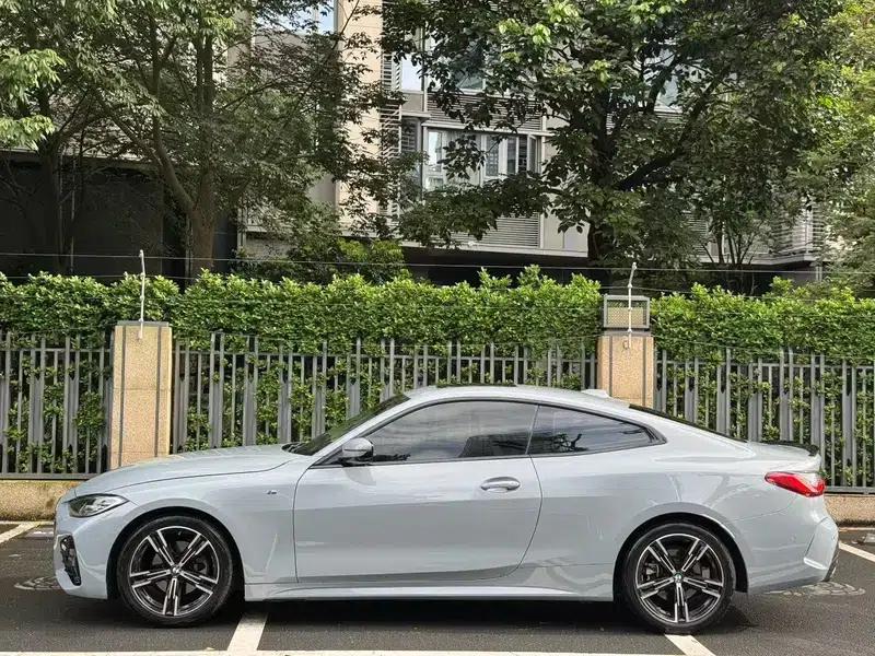 2023 BMW 4 Series 425i M Sport Package — миниатюра 3