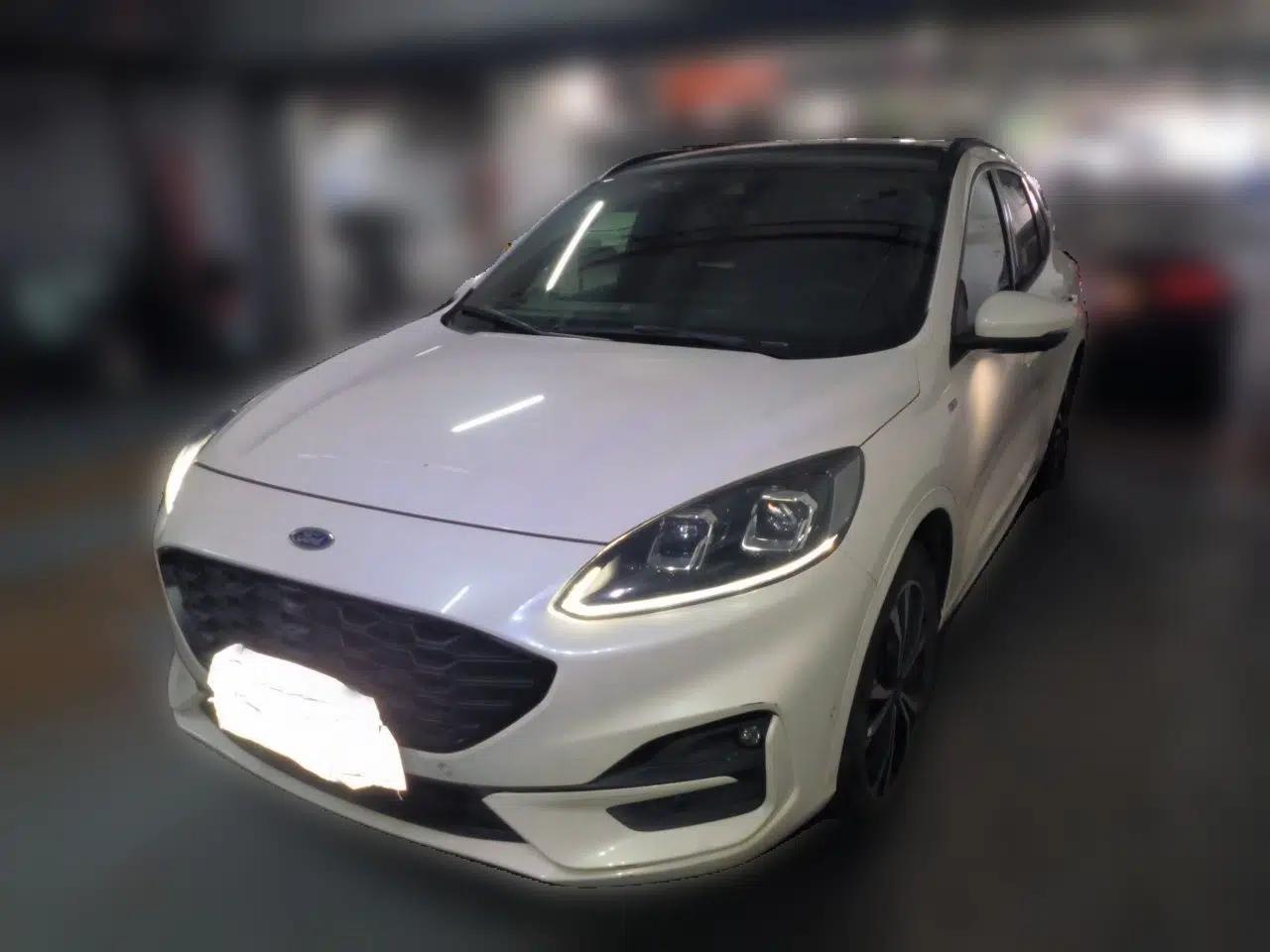 Ford Escape 2020 EcoBoost 245 Four-Wheel Drive ST-LINE Deluxe Edition — миниатюра 1