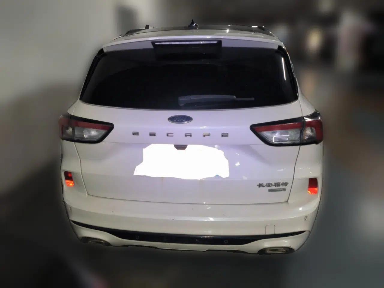 Ford Escape 2020 EcoBoost 245 Four-Wheel Drive ST-LINE Deluxe Edition — миниатюра 5