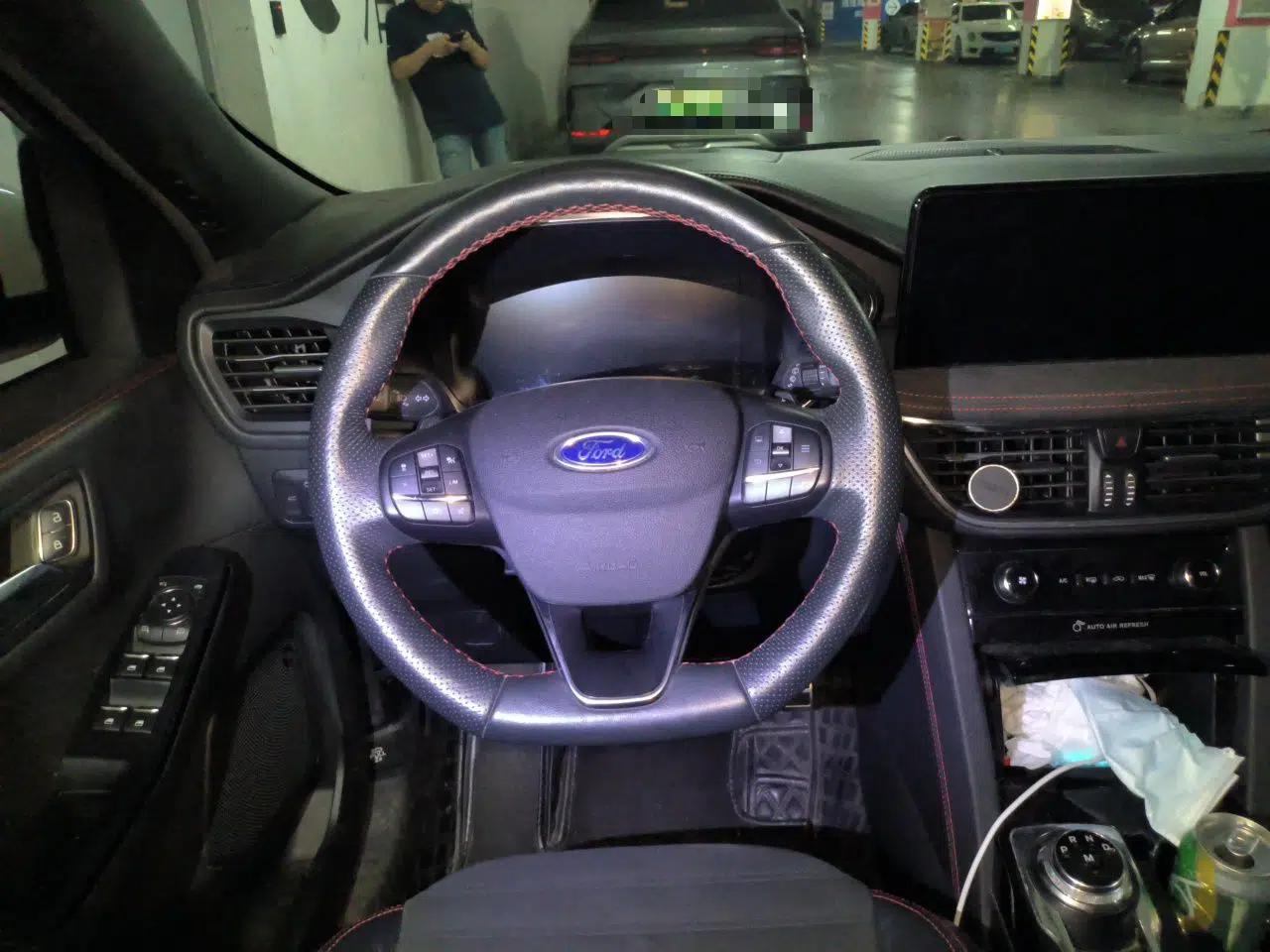 Ford Escape 2020 EcoBoost 245 Four-Wheel Drive ST-LINE Deluxe Edition — миниатюра 10