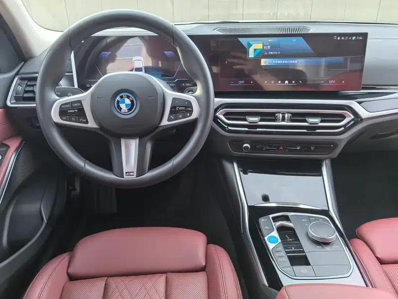 BMW i3 2023 eDrive35L — миниатюра 10