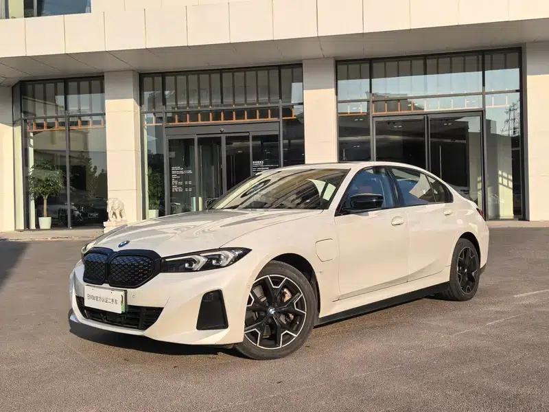 BMW i3 2025 eDrive40L Shadow Edition — миниатюра 1