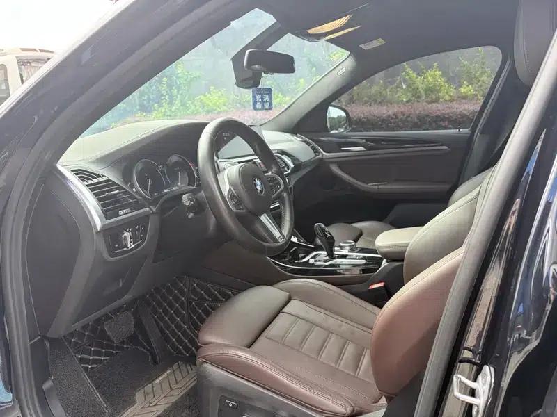 2019 BMW X4 xDrive25i M Sport Package — миниатюра 10