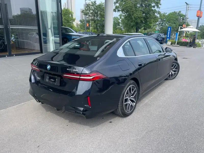 BMW i5 2025 eDrive40L M Sport Package — миниатюра 3
