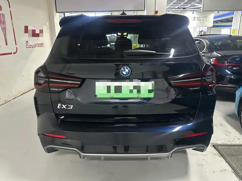 BMW iX3 2023 Leading Edition — миниатюра 4