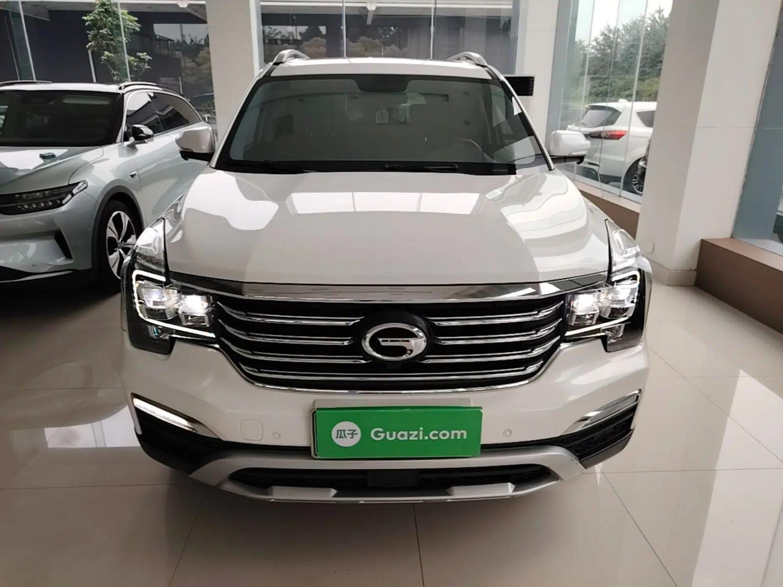 GAC Trumpchi GS8 2017 320T Two-Wheel Drive Luxury Smart Connectivity Version (7 Seats) — миниатюра 2