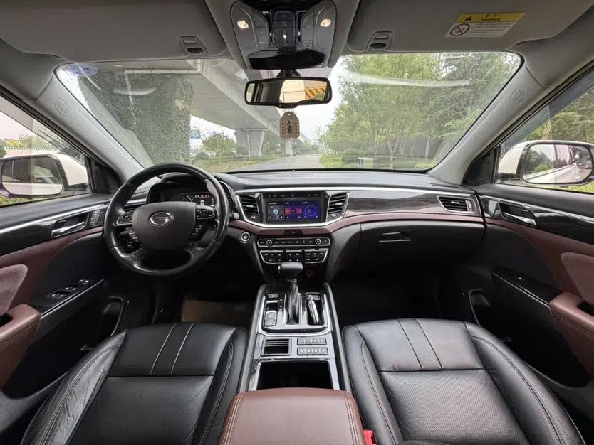 GAC Trumpchi GS8 2017 320T Two-Wheel Drive Luxury Smart Connectivity Version (7 Seats) — миниатюра 33