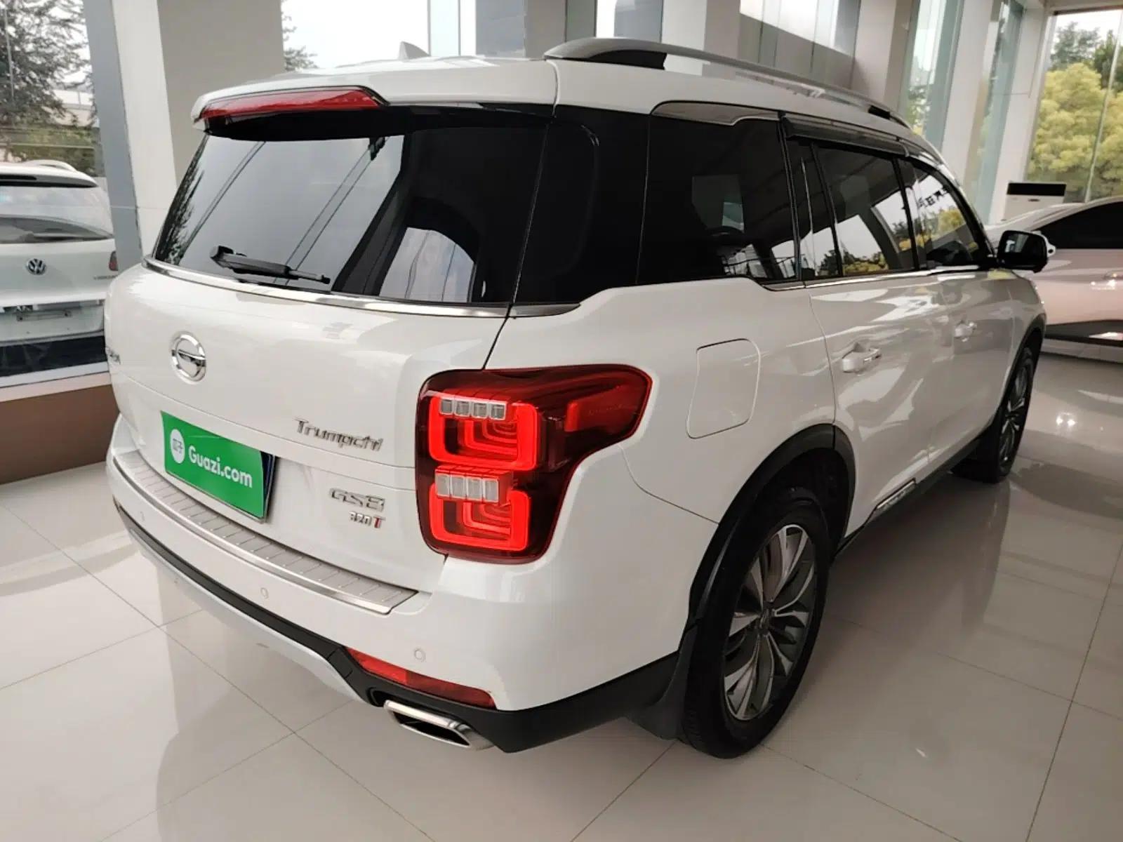 GAC Trumpchi GS8 2017 320T Two-Wheel Drive Luxury Smart Connectivity Version (7 Seats) — миниатюра 6