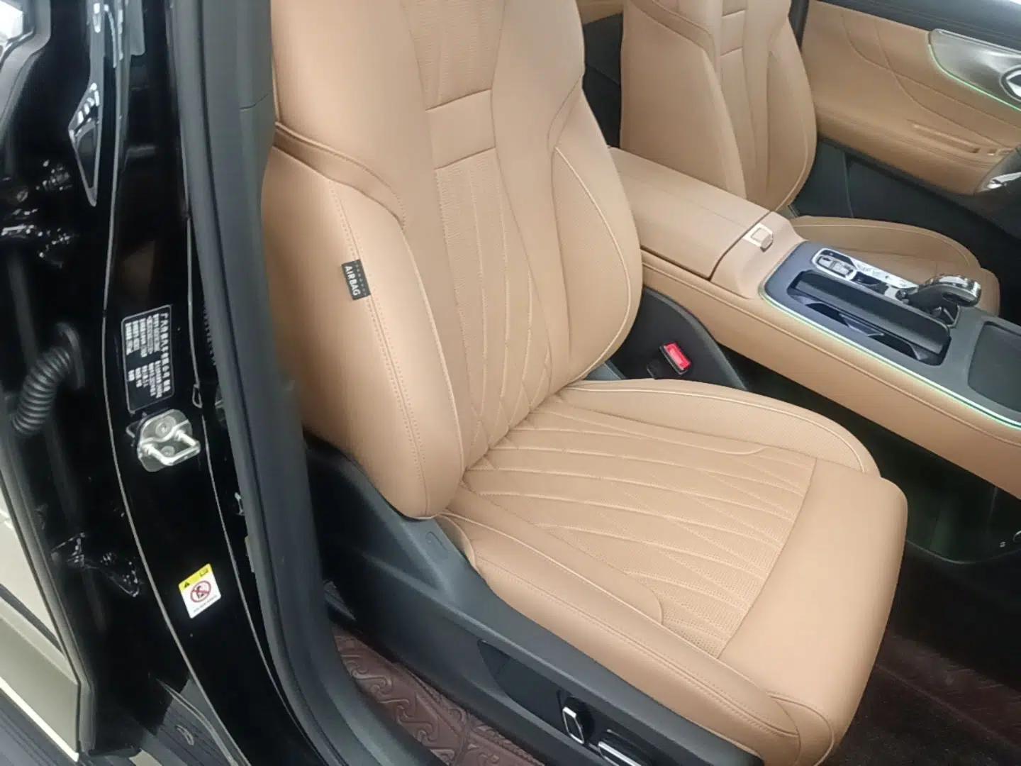 GAC Trumpchi GS8 2025 Linghang Series 2.0 TGDI Two-Wheel-Drive Luxury Edition 5 Seats — миниатюра 19
