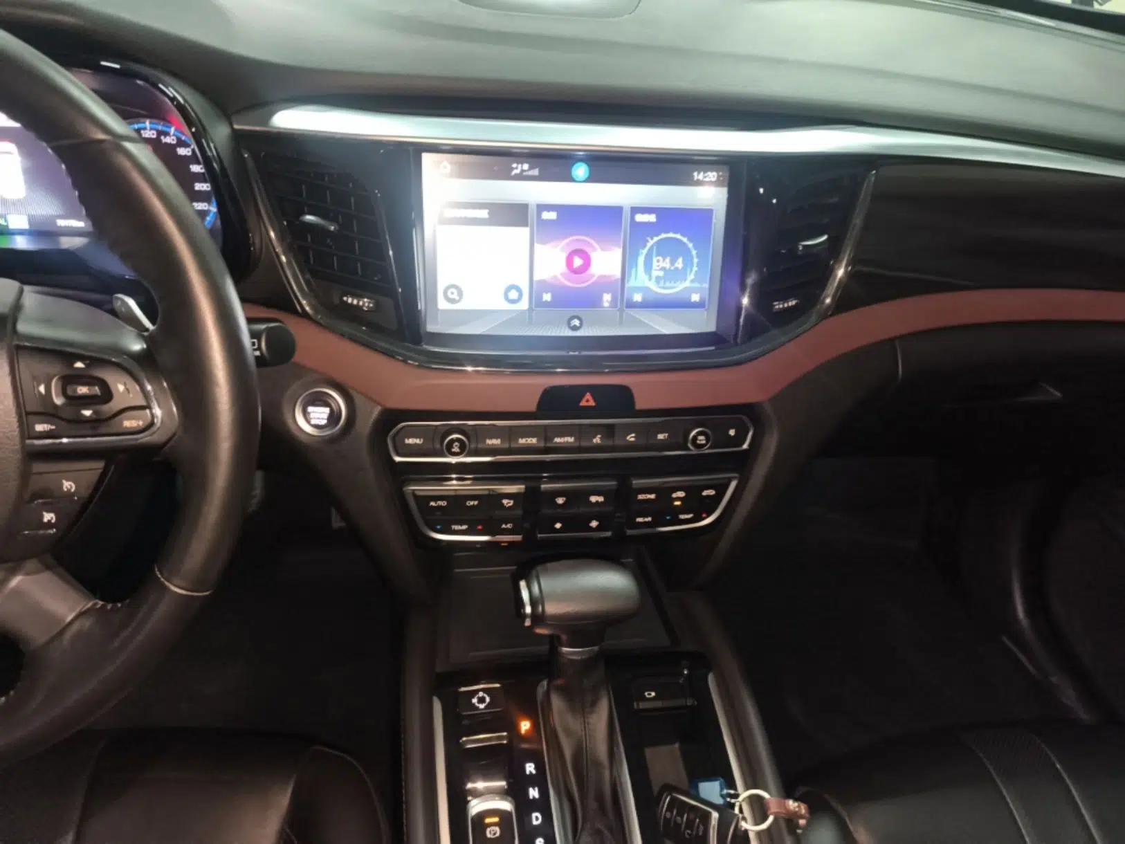 GAC Trumpchi GS8 2017 320T Two-Wheel Drive Luxury Smart Connectivity Version (7 Seats) — миниатюра 20