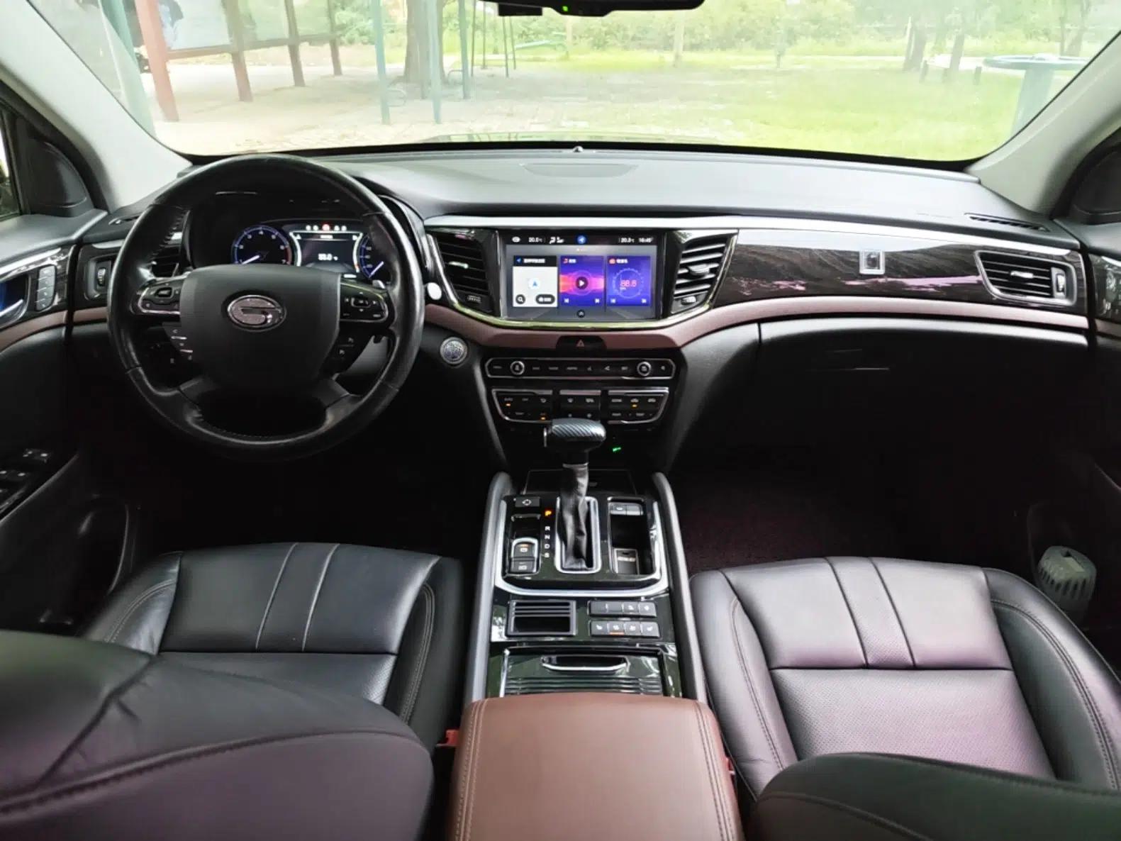 GAC Trumpchi GS8 2017 320T Two-Wheel Drive Luxury Smart Connectivity Version (7 Seats) — миниатюра 12