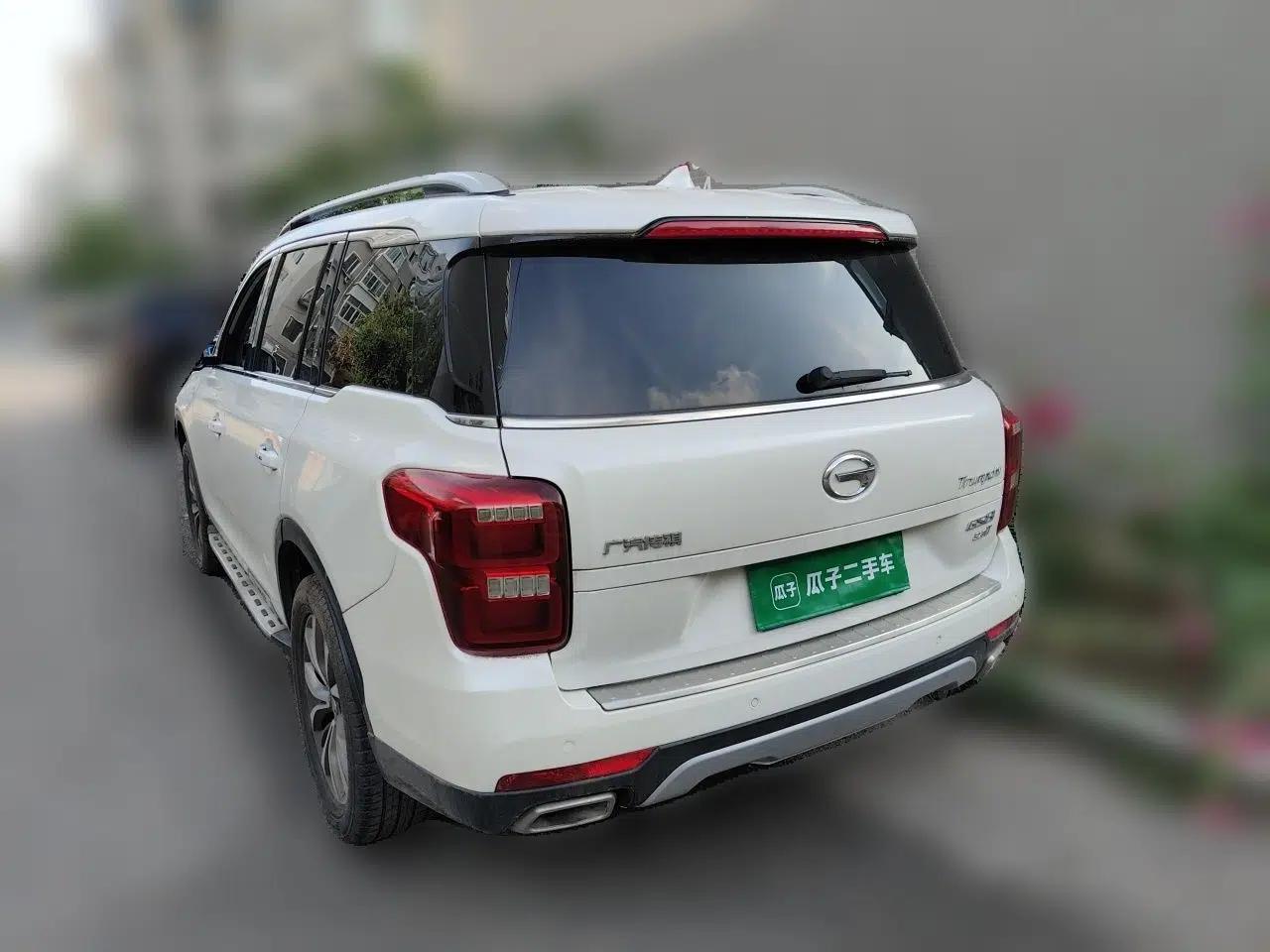 GAC Trumpchi GS8 2017 320T Two-Wheel Drive Luxury Smart Connectivity Version (7 Seats) — миниатюра 4