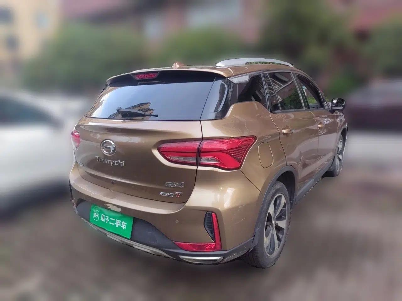 GAC Trumpchi GS4 2018 235T Manual Two-Wheel Drive Luxury Millionth Anniversary Edition — миниатюра 6