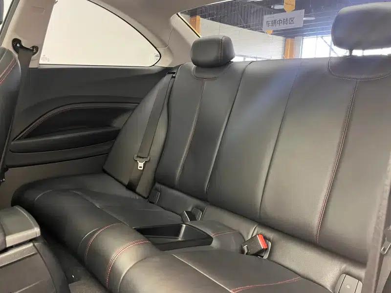 BMW 2 Series (Imported) 2018 220i Sport Design Package — миниатюра 18