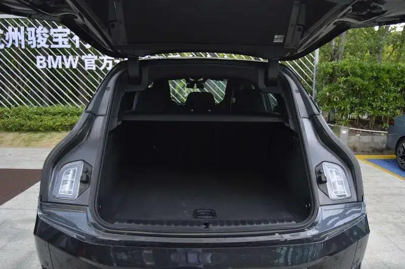BMW iX 2022 xDrive40 — миниатюра 13