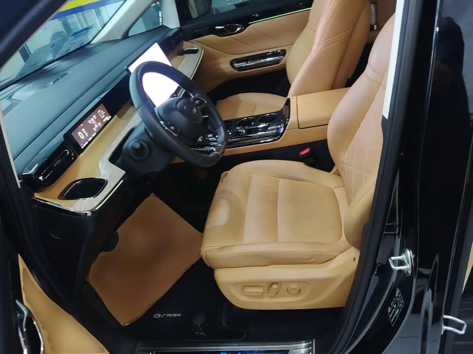 GAC Trumpchi E8 New Energy 2024 150km MAX+ — миниатюра 17