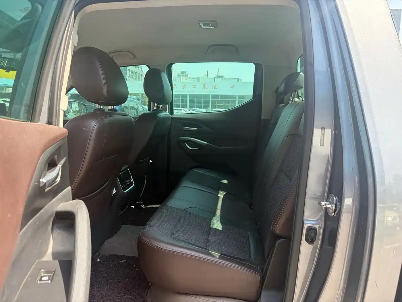Changan Kaicheng F70 2021 2.4T Gasoline Automatic Four-Wheel Drive Navigator Standard Wheelbase 4K22D4T — миниатюра 4