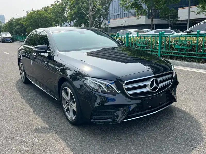 Mercedes-Benz E-Class 2020 E 260 L Sport — миниатюра 3