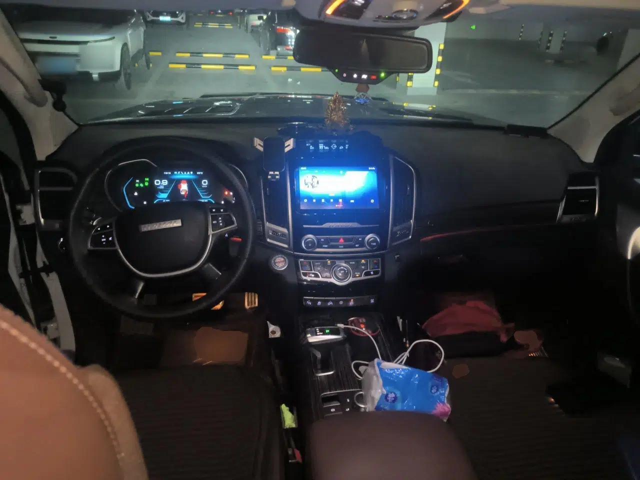 Haval H9 2020 2.0T Gasoline 4x4 Luxury 7-Seater — миниатюра 9