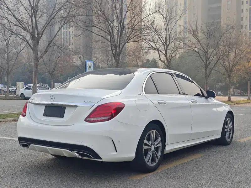 2017 Mercedes-Benz C-Class C 200 L Sport Edition — миниатюра 7