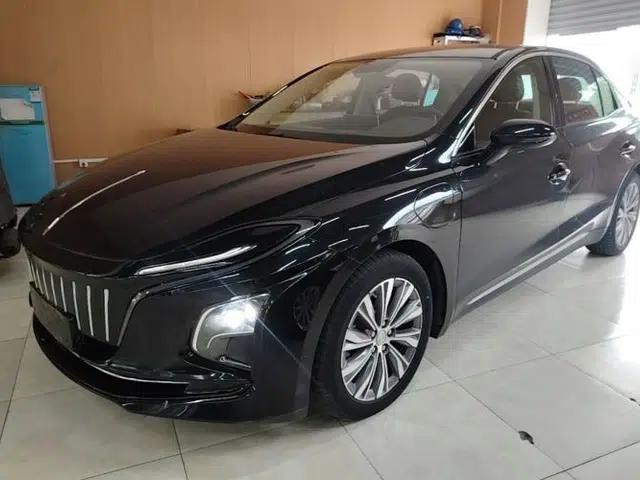 Hongqi E-QM5 2022 431 km Charge & Enjoy Edition